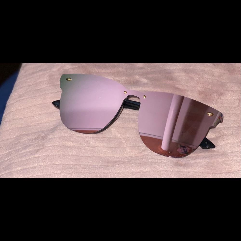 NEW Sunglasses - Picture 11 of 12
